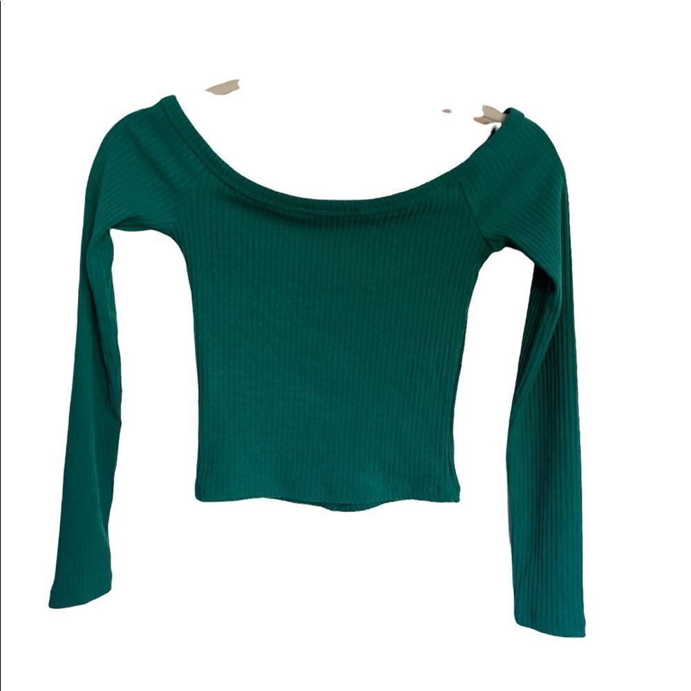Tops Bundle.Size S and XS - Picture 3 of 16